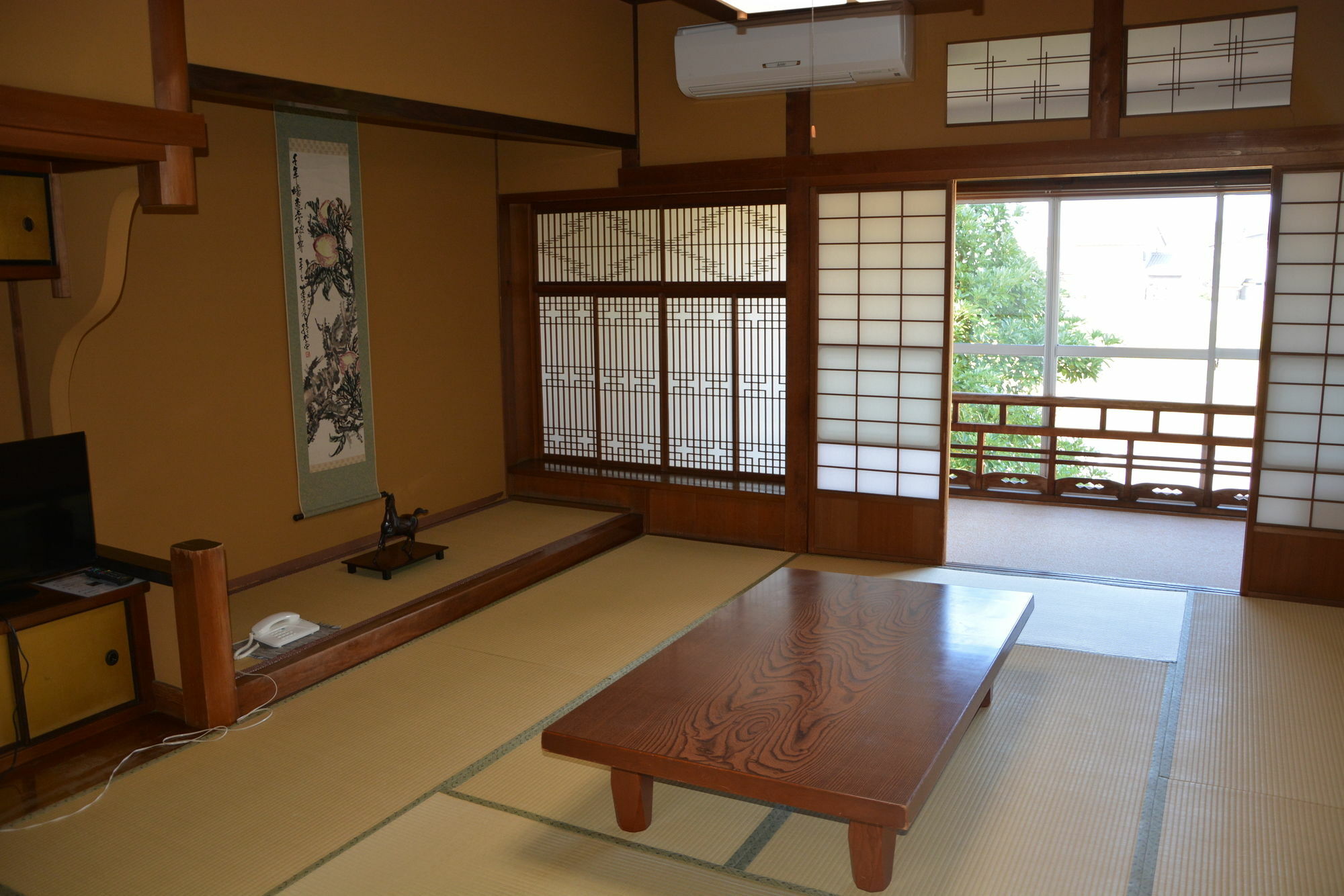 Katsuzakikan Tsubata Bagian luar foto